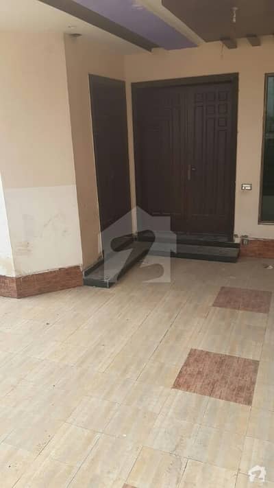 I Have 10 Marla Triple Storey House Is Available For Rent I Have 10 Marla Triple Storey House Is Available For Rent