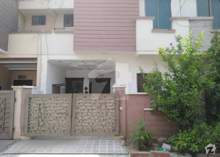 اربن ولاز ہربنس پورہ روڈ لاہور میں 3 کمروں کا 3 مرلہ مکان 72 لاکھ میں برائے فروخت۔