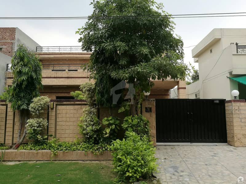 Upper Portion Available For Rent In PGECHS Phase 1