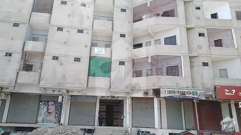 Flat Is Available For Sale 4th Floor Mahin Apartment Latifabad Unit No 8