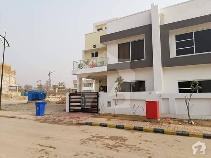 میڈیا ٹاؤن راولپنڈی میں 4 کمروں کا 6 مرلہ مکان 1.4 کروڑ میں برائے فروخت۔