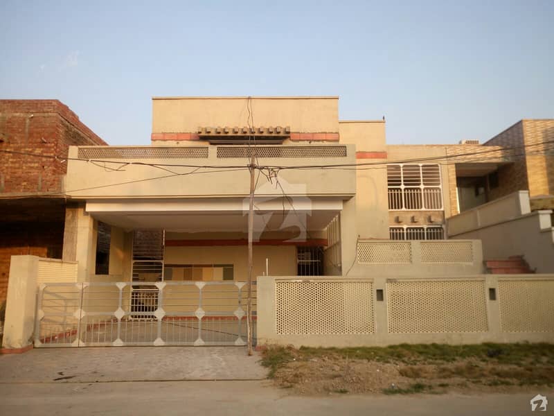 ڈیوائن گارڈنز لاہور میں 5 کمروں کا 14 مرلہ مکان 2 کروڑ میں برائے فروخت۔