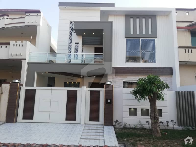 House Is Available For Sale In Garden Town