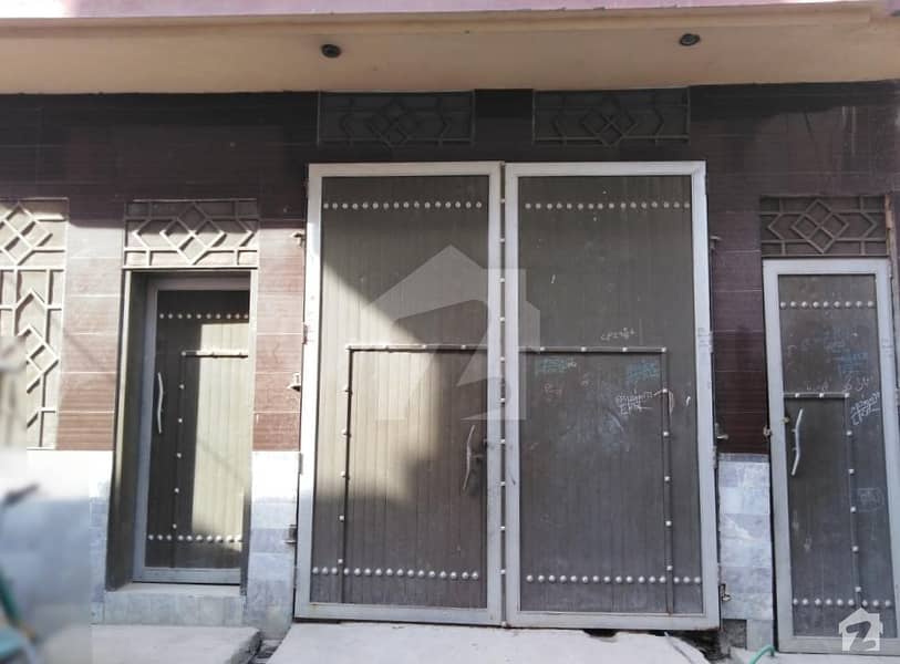رِنگ روڈ پشاور میں 6 کمروں کا 4 مرلہ مکان 65 لاکھ میں برائے فروخت۔