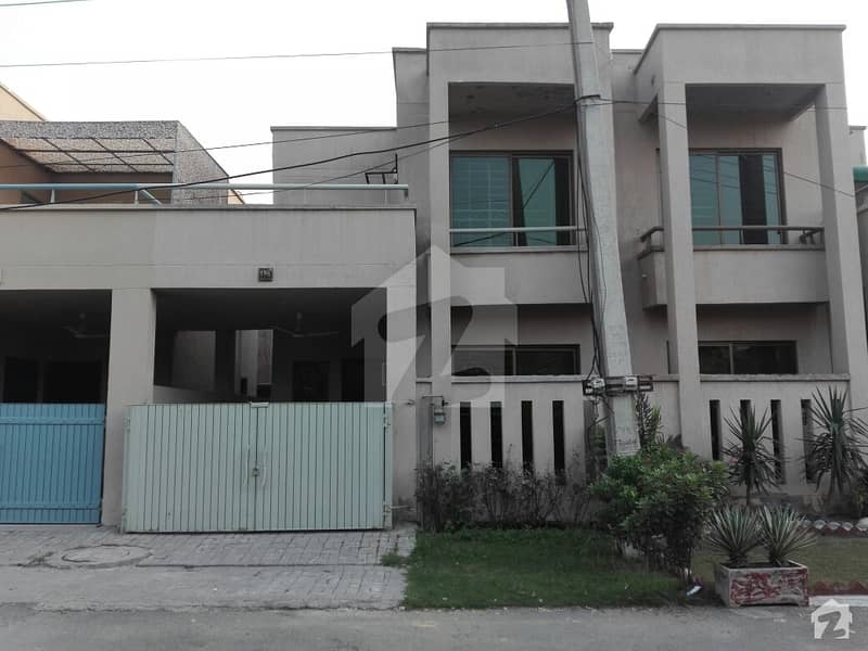 خیابانِ امین ۔ بلاک ای خیابانِ امین لاہور میں 3 کمروں کا 4 مرلہ مکان 62 لاکھ میں برائے فروخت۔