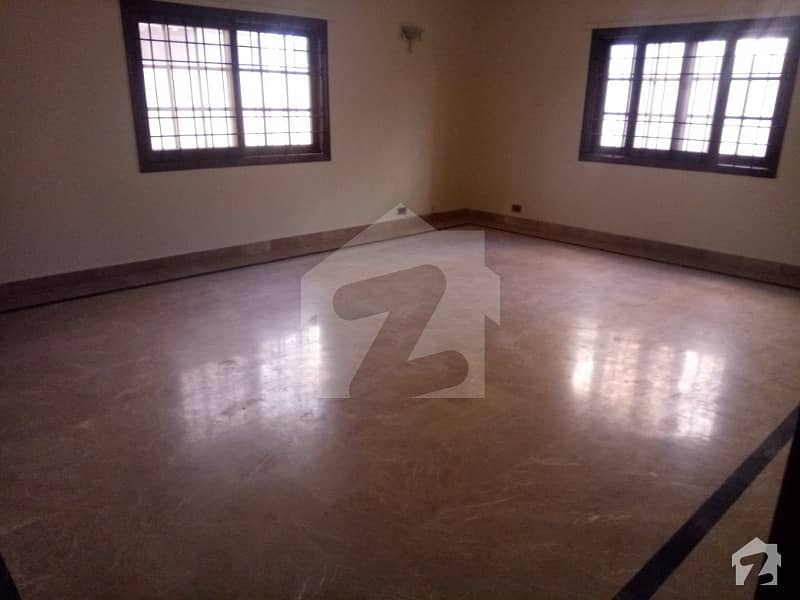 3 Bedrooms Upper Portion In Dha Phase 7 Very Prime Location