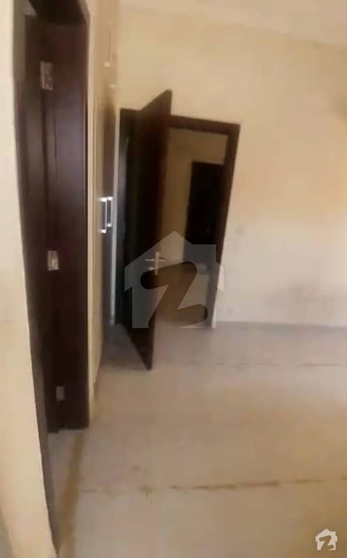 بحریہ ٹاؤن - پریسنٹ 19 بحریہ ٹاؤن کراچی کراچی میں 2 کمروں کا 4 مرلہ مکان 52 لاکھ میں برائے فروخت۔