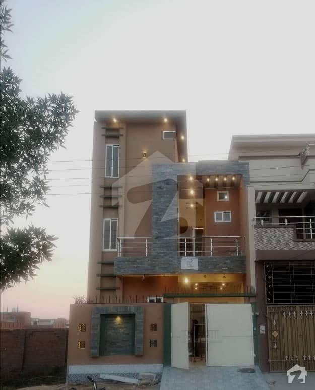3.75 Marla Completely Furnished House In Green Town