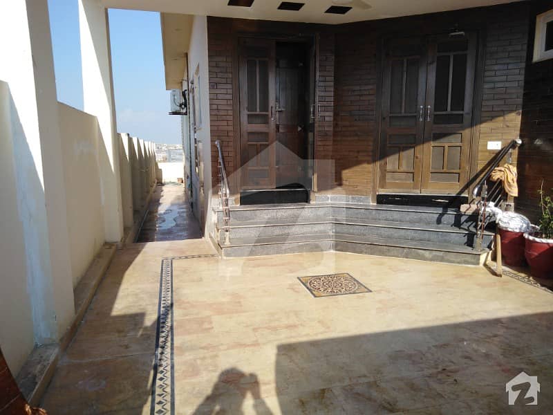 Fully Furnished 10 Marla Basement Portion Is Available For Rent In Bahria Town Phase 8 Block E