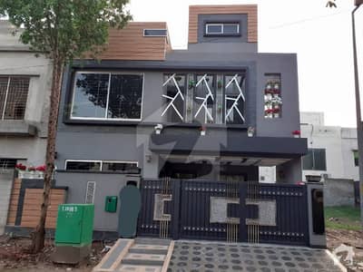 11 Marla Corner Upper Portion For Rent in Umar Block Sector B Bahria Town Lahore 11 Marla Corner Upper Portion For Rent in Umar Block Sector B Bahria Town Lahore
