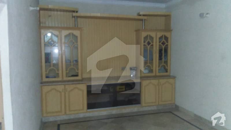 UPPER PORTION AVAILABLE FOR RENT IN RAZA BLOCK