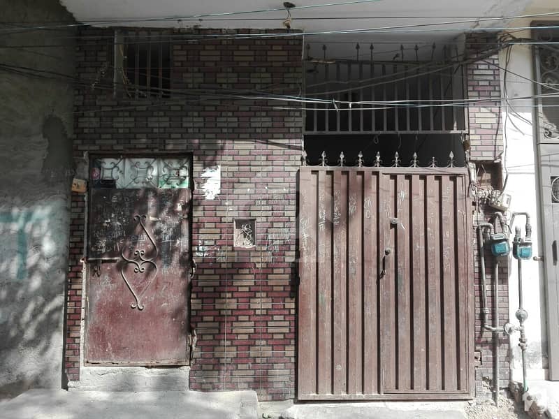گرین ٹاؤن لاہور میں 3 کمروں کا 2 مرلہ مکان 42 لاکھ میں برائے فروخت۔