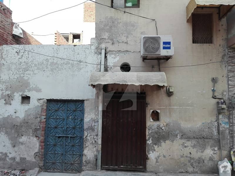 گرین ٹاؤن لاہور میں 4 کمروں کا 5 مرلہ مکان 60 لاکھ میں برائے فروخت۔