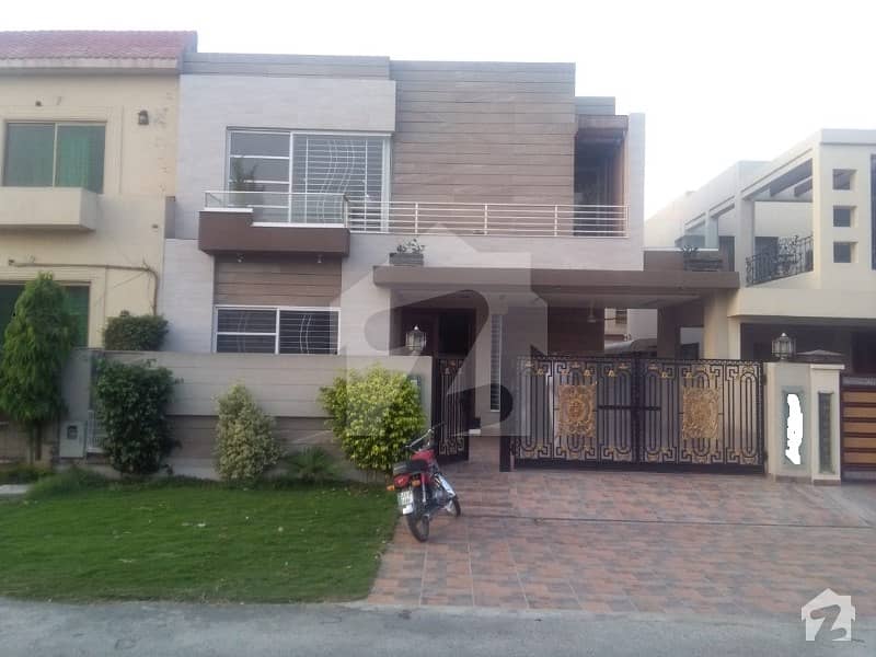 10Marla House  Available for rent in DHA Phase 5 K block