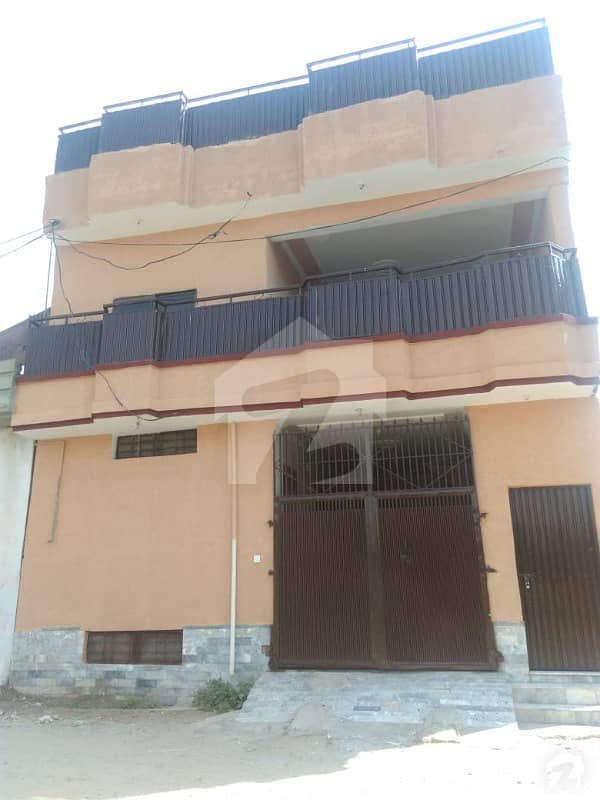 ورسک روڈ پشاور میں 6 کمروں کا 5 مرلہ مکان 30 ہزار میں کرایہ پر دستیاب ہے۔
