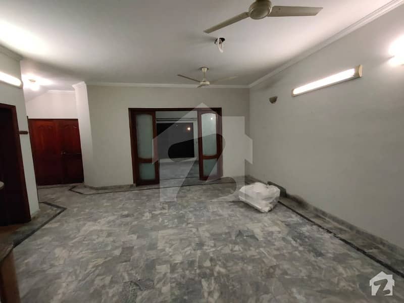 10 Marla House For Sale In Reasonable Price Pchs Lahore