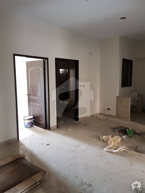 New 3 bed dd on 4th floor for rent in gulshan-e-iqbal 13d3