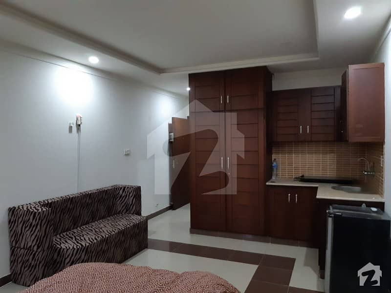 Furnish studio apartment available on rent