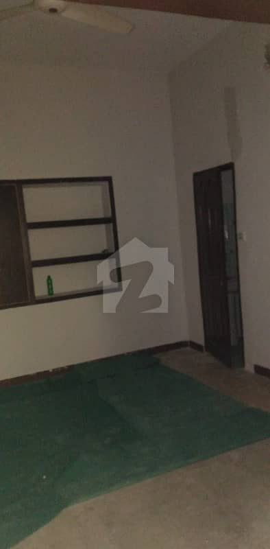 20marla 3beds DD TVL Ground Portion For Rent In Gulraiz Housing