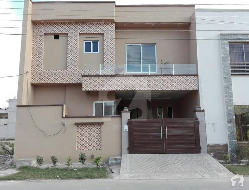 ایڈن ویلی فیصل آباد میں 3 کمروں کا 5 مرلہ مکان 1.15 کروڑ میں برائے فروخت۔