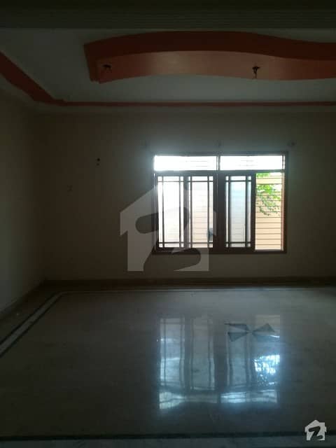 Independent G+1 House For Rent In Block 3 Near Kamran Chorangi