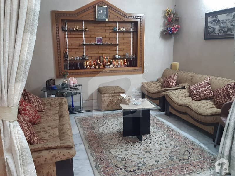 پنجاب کوآپریٹو ہاؤسنگ سوسائٹی لاہور میں 5 کمروں کا 10 مرلہ مکان 1. 85 کروڑ میں برائے فروخت۔