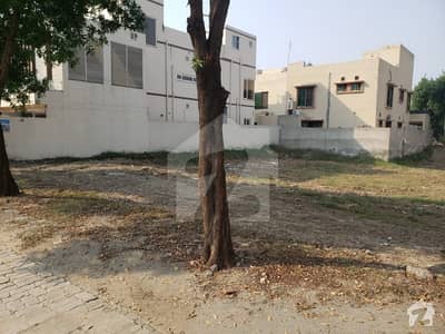 1 kanal plot ideal location Bahria town Sector'C' Jasmine Block Main Boulevard 80ft Road 1 kanal plot ideal location Bahria town Sector'C' Jasmine Block Main Boulevard 80ft Road