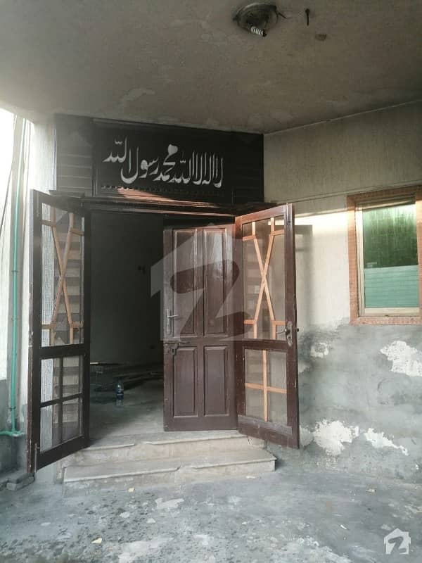 خیابانِ امین لاہور میں 3 کمروں کا 5 مرلہ مکان 65 لاکھ میں برائے فروخت۔