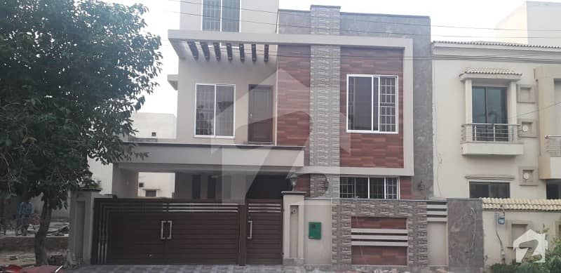 10 Marla House For Sale In Chambeli Block Sector C Bahria Town Lahore