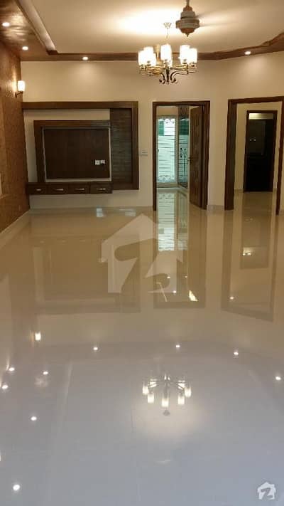 8 Marla Brand New Upper Portion For Rent In Ali Block Bahria Town Lahore
