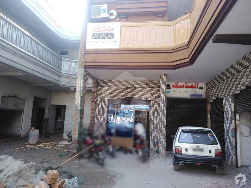 پہاڑی پورہ پشاور میں 1. 15 کنال عمارت 5 کروڑ میں برائے فروخت۔