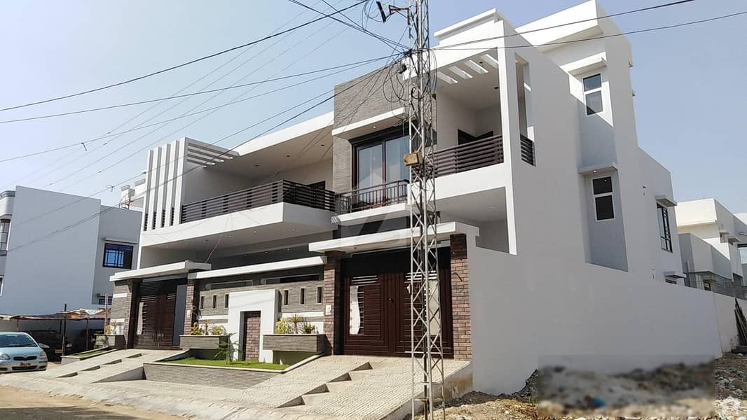 West Open Ground + 1st Floor Bungalow Is Available For Sale