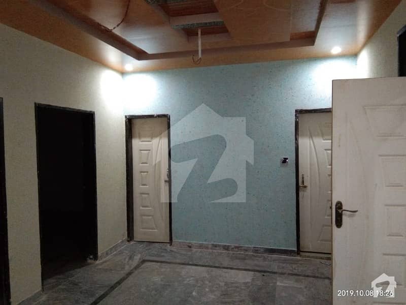 ترلائی اسلام آباد میں 11 کمروں کا 10 مرلہ مکان 1.4 کروڑ میں برائے فروخت۔