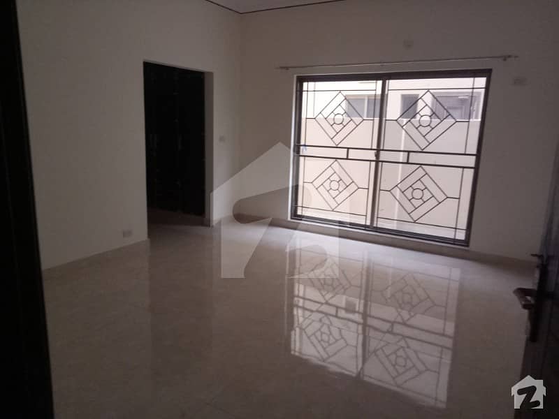 5 Bed SU Brig House For Sale in Sector F Askari 10 Lahore