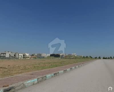ONE KANAL COMMERCIAL PLOT ON 35 YEAR INSTALLMENTS ONE KANAL COMMERCIAL PLOT ON 35 YEAR INSTALLMENTS