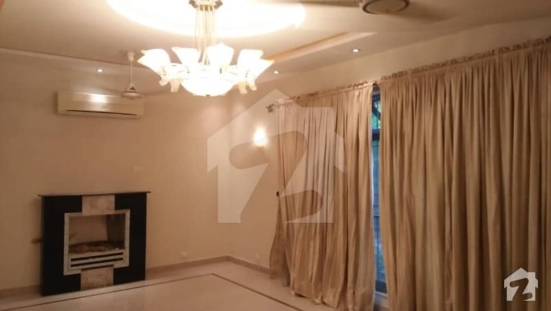 1 Kanal Near Park Bungalow Available For Rent In Dha Phase 3