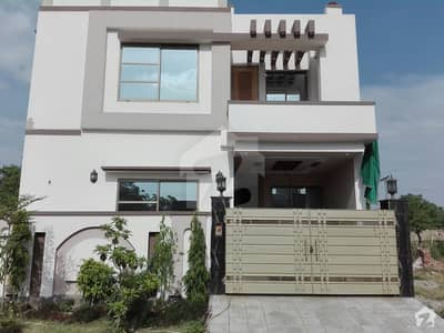 House Available for sale House Available for sale