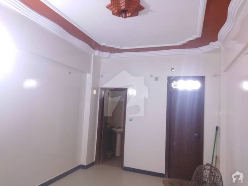 ناظم آباد - بلاک 5سی ناظم آباد کراچی میں 3 کمروں کا 9 مرلہ زیریں پورشن 1.25 کروڑ میں برائے فروخت۔