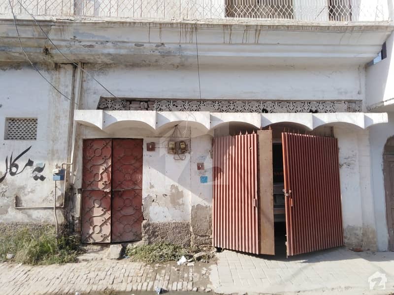 محلہ نوابں بہاولپور میں 4 کمروں کا 7 مرلہ مکان 75 لاکھ میں برائے فروخت۔
