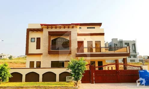14 Marla Spacious House For Sale At Outstanding Location 14 Marla Spacious House For Sale At Outstanding Location