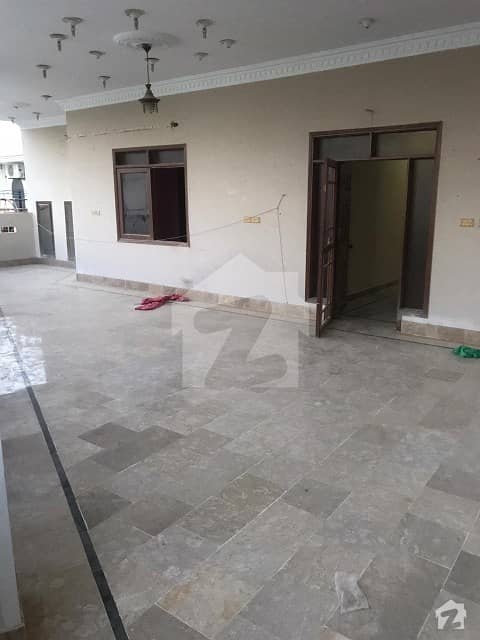 Portion For Rent Good Location Sparte Metters Seprate Entrance With Roof