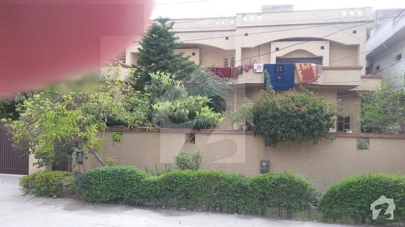 Kanal 3beds Ground Portion For Rent In Gulraiz Housing