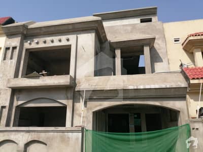 بحریہ ٹاؤن فیز 8 ۔ ابو بکر بلاک بحریہ ٹاؤن فیز 8 ۔ سفاری ویلی بحریہ ٹاؤن فیز 8 بحریہ ٹاؤن راولپنڈی راولپنڈی میں 5 کمروں کا 7 مرلہ مکان 90 لاکھ میں برائے فروخت۔ بحریہ ٹاؤن فیز 8 ۔ ابو بکر بلاک بحریہ ٹاؤن فیز 8 ۔ سفاری ویلی بحریہ ٹاؤن فیز 8 بحریہ ٹاؤن راولپنڈی راولپنڈی میں 5 کمروں کا 7 مرلہ مکان 90 لاکھ میں برائے فروخت۔