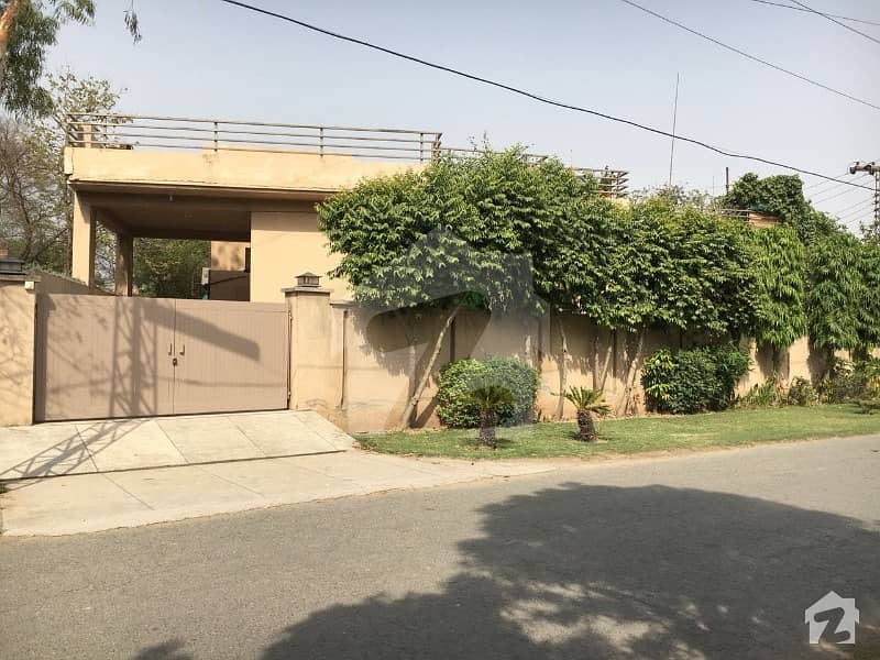 one Bed Anxi with Seperate Gate Available For Rent In DHA Phase 1