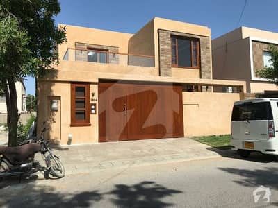 500 Sq Yards Owner Built Brand New Architecture Bungalow For Sale 500 Sq Yards Owner Built Brand New Architecture Bungalow For Sale