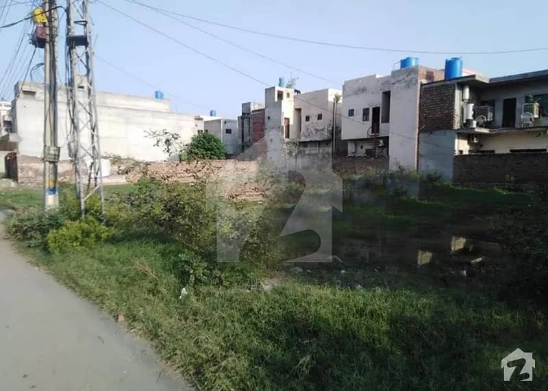 7.5 Marla Good Located Residential Pair Plots Are Available In The Fabulous Area Of Near Canal Road Johar Town Lahore