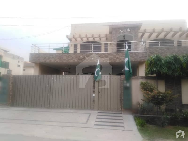 ابدالینزکوآپریٹو ہاؤسنگ سوسائٹی لاہور میں 3 کمروں کا 1 کنال بالائی پورشن 55 ہزار میں کرایہ پر دستیاب ہے۔