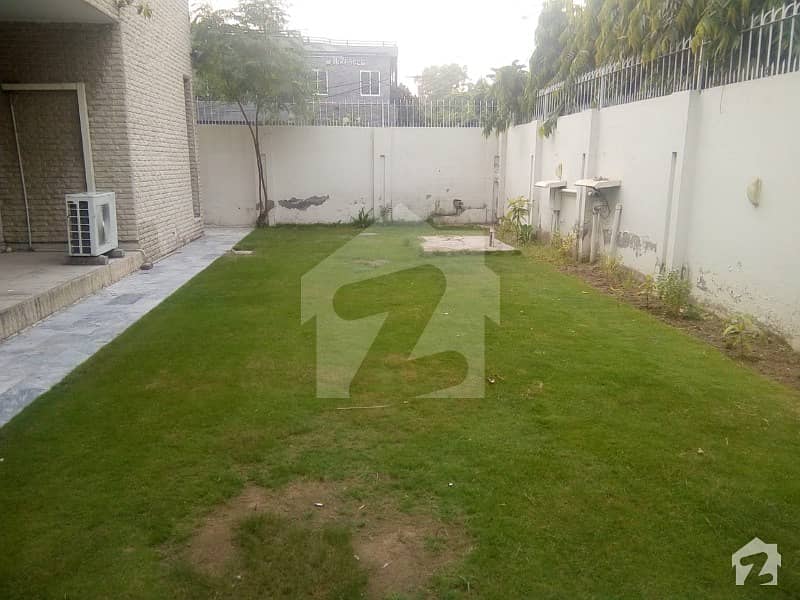 Rana Builders Offers 25 Marla Semi Furnished House For Rent In Cantt