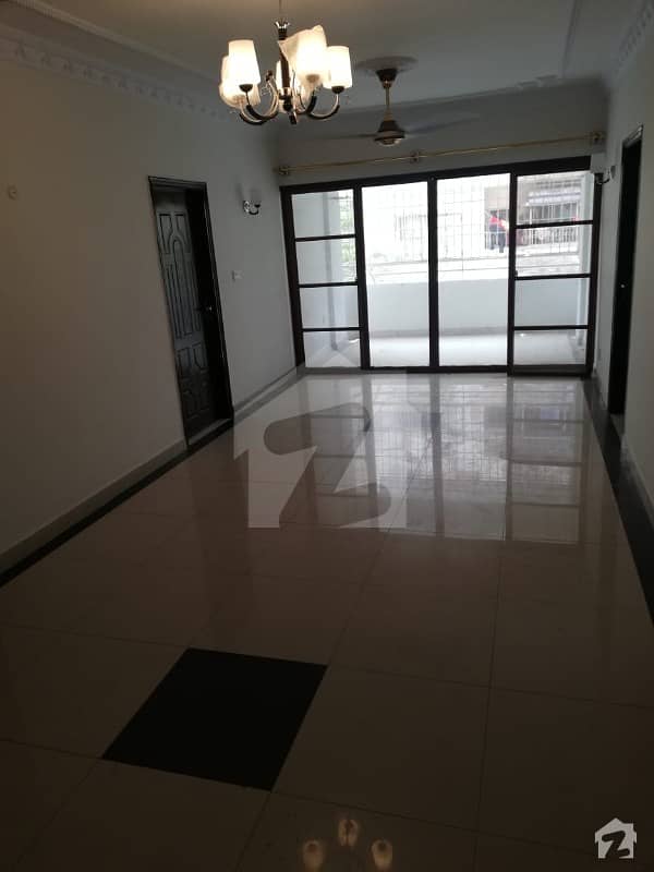 4 Bed Brand New Apartment Available For Rent At Gulistanejauhar Karachi