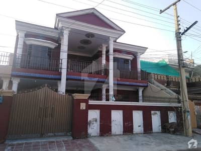 11 Marla House For Rent On Good Location 11 Marla House For Rent On Good Location